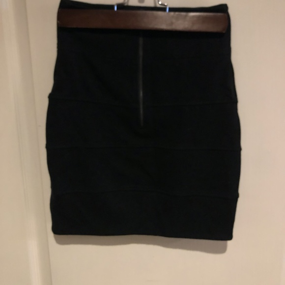 Aritzia Talula Gina Skirt in Black - Picture 5 of 5